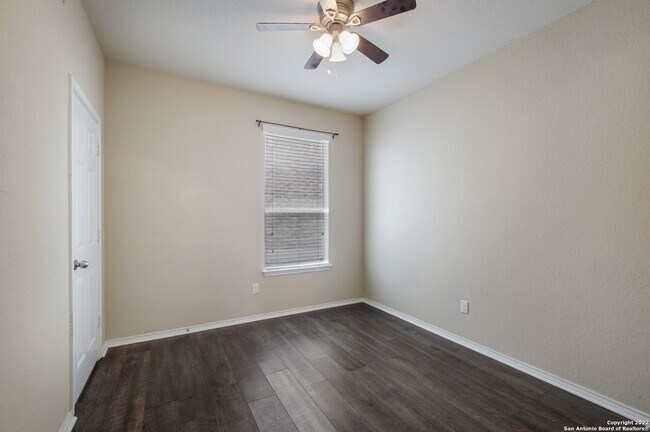 Building Photo - 1506 Desert Candle