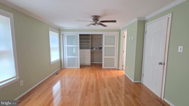 Building Photo - 6638 Greenleigh Ln