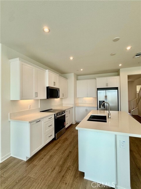 Building Photo - 16055 Montenegro Ln