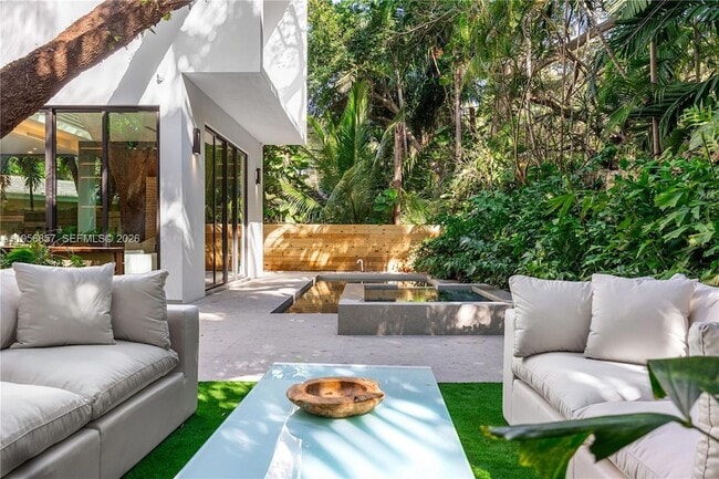 Building Photo - 2805 Freeman St