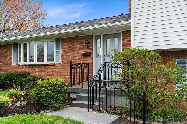 Building Photo - 4500 Acreview Ln