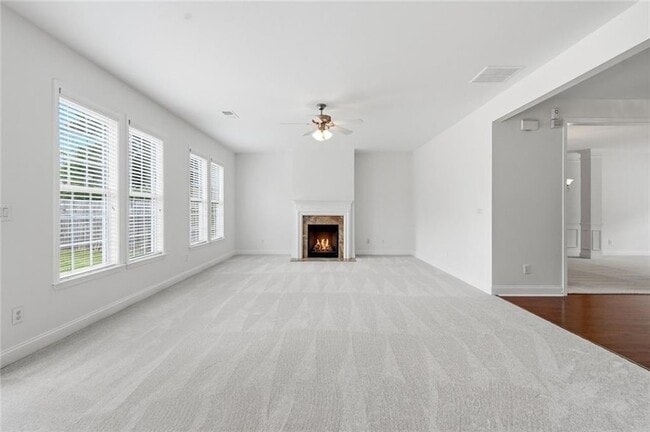 Building Photo - 3320 Pebble Ridge Ln