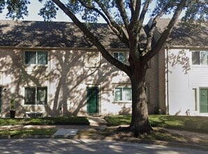 Building Photo - 2155 Hazlitt Dr