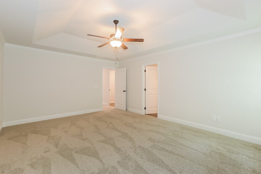Building Photo - 128 Heartland Cir