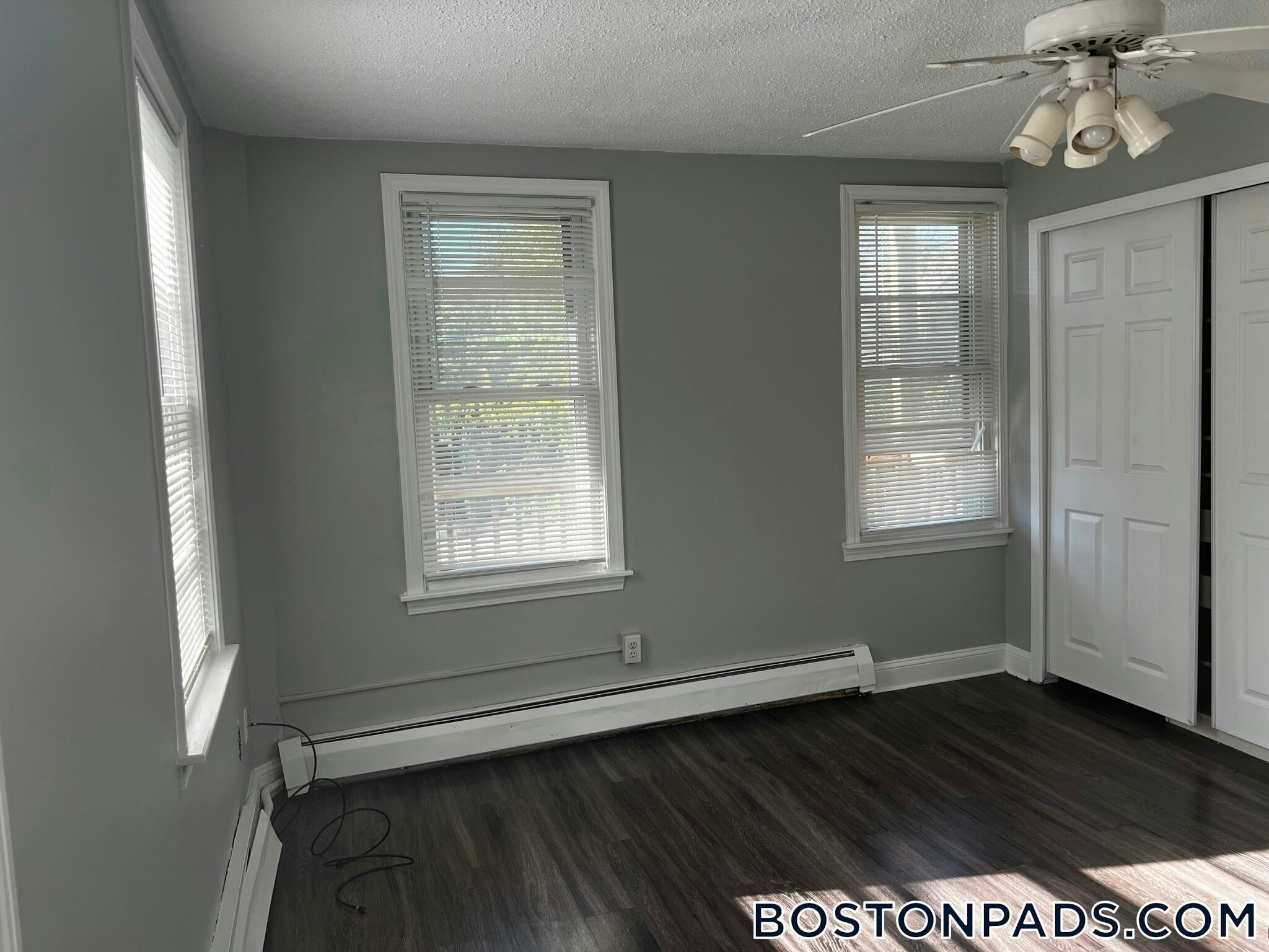 Building Photo - 15 Shurtleff St