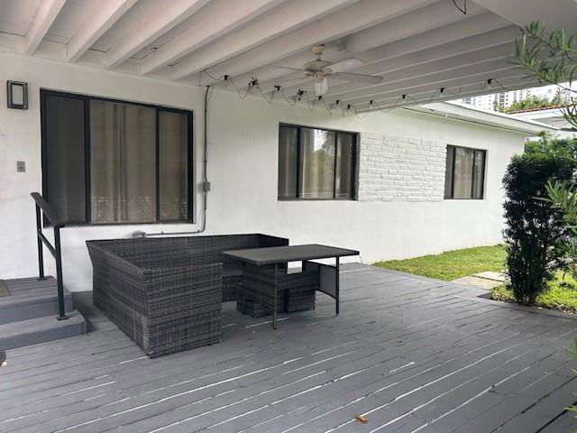 Building Photo - 245 189th Terrace