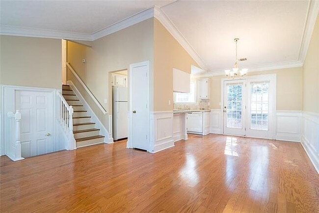 Building Photo - 310 Knoll Ridge Ct