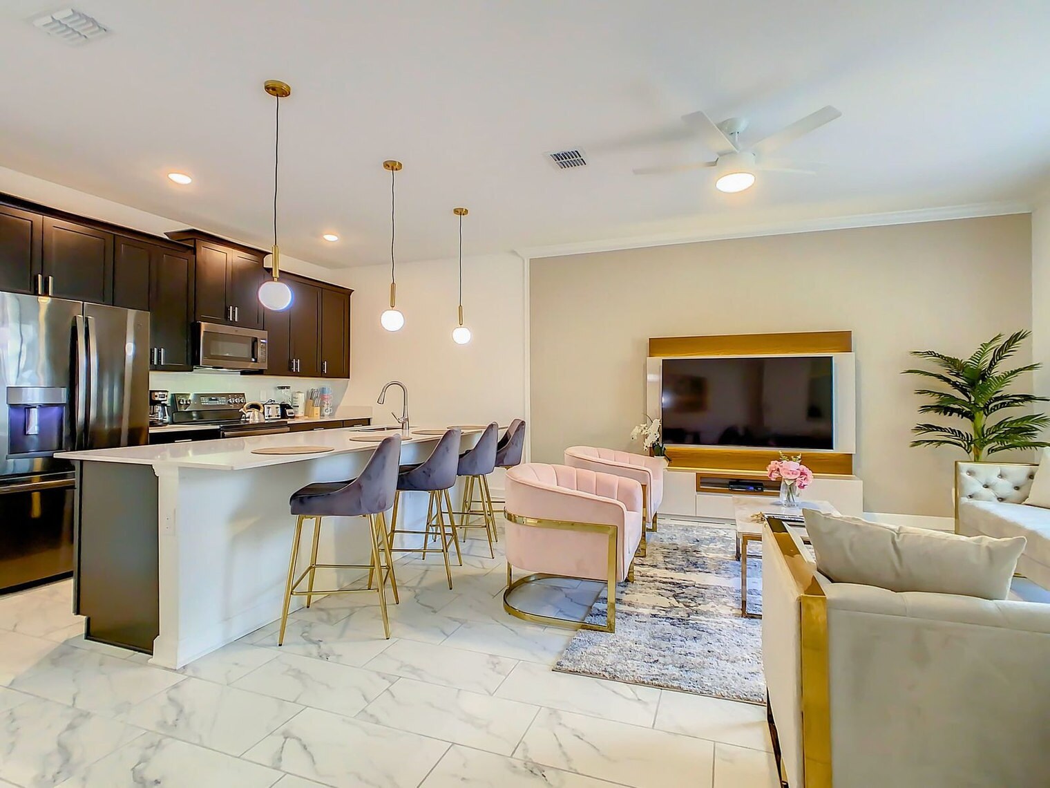 Building Photo - 3000 Protagonist St