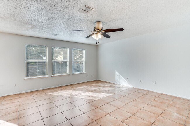 Building Photo - 10141 Chapel Rock Dr