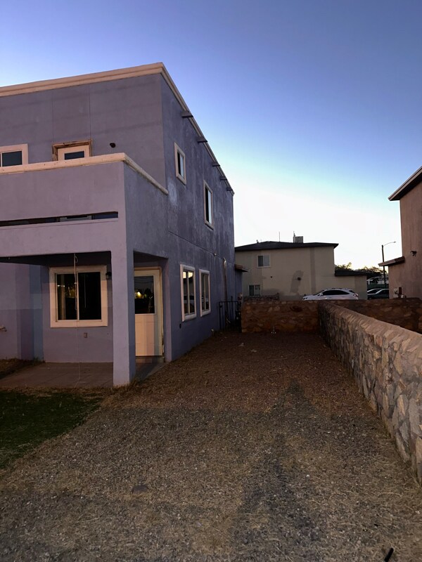 Building Photo - 5912 Cielo Del Rey Pl