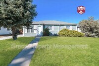 Building Photo - 1281 Victor St