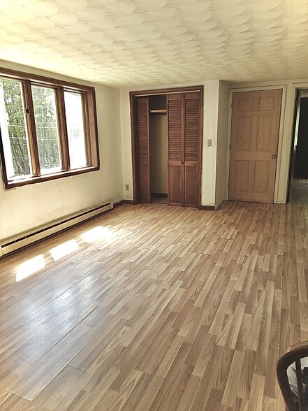 Building Photo - 114 Vega St