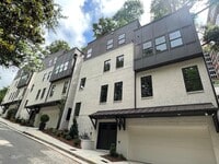 Building Photo - 1819 Huntington Hills Ln NW