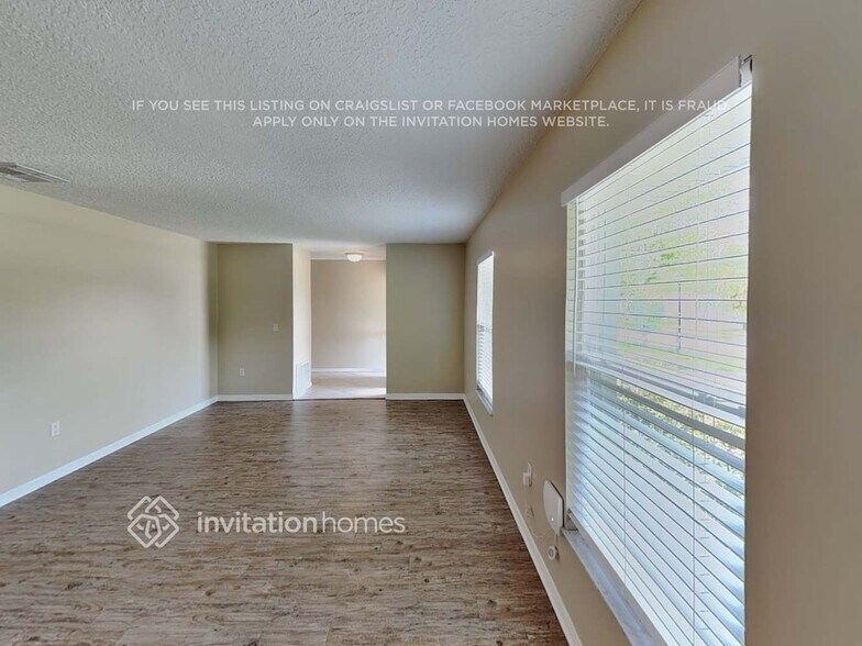 Building Photo - 8140 Caraway Dr