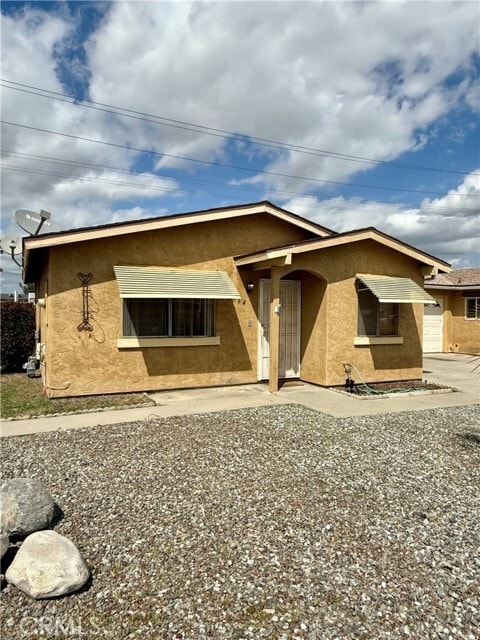 Building Photo - 2364 San Padre Ave