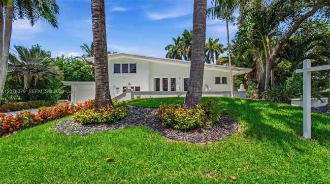 Building Photo - 2613 Tortugas Ln