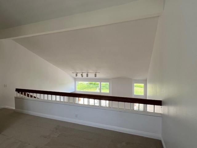 Building Photo - 14 Los Gatos