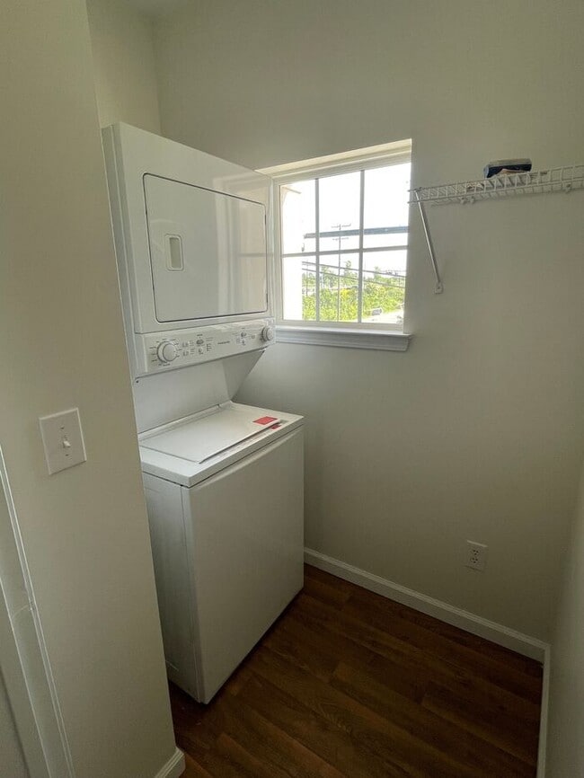 Building Photo - Charming 2 beds 2.5 bath in Charlotte!