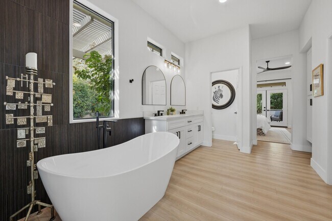 Building Photo - 32 Santa Ynez