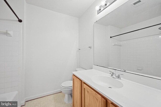 Building Photo - 10104 Sir Reynard Ln