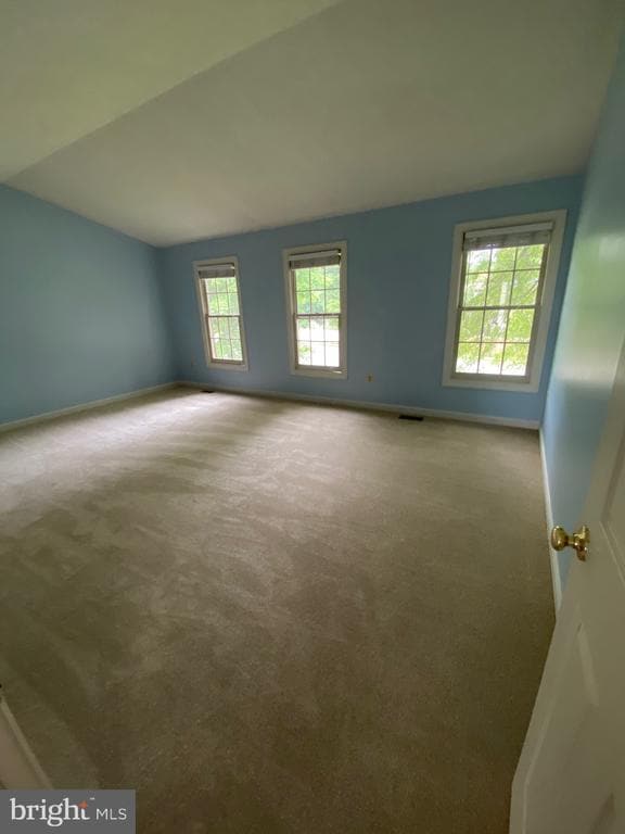 Building Photo - 9621 Bainbridge Ct