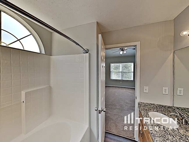 Building Photo - 1603 Covington Ct
