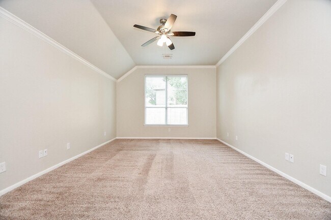 Building Photo - 802 Childers Ct