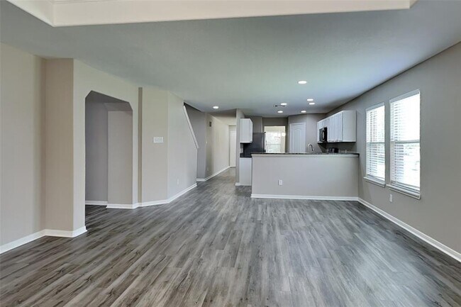 Building Photo - 4506 Clemwood Ln