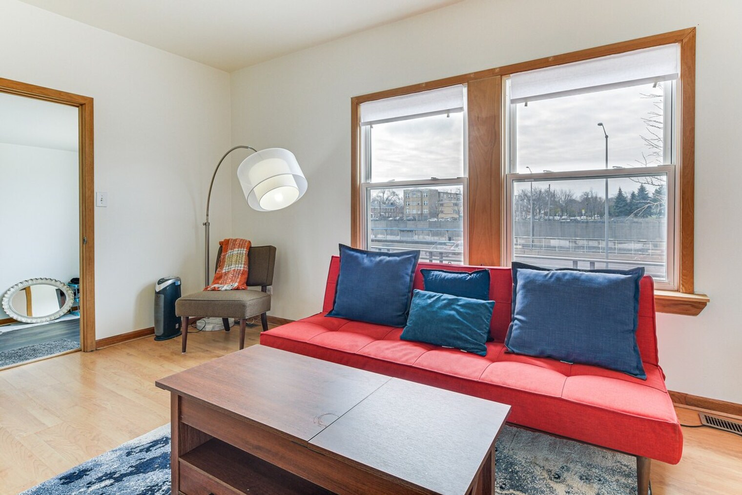 Building Photo - 927 S Taylor Ave