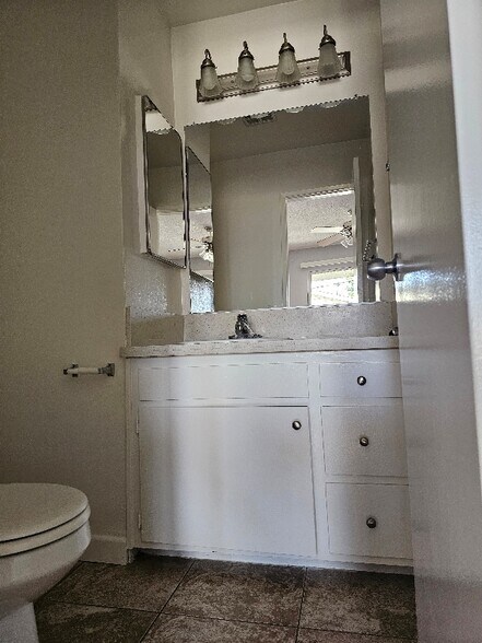 Building Photo - 20810 Amie Ave