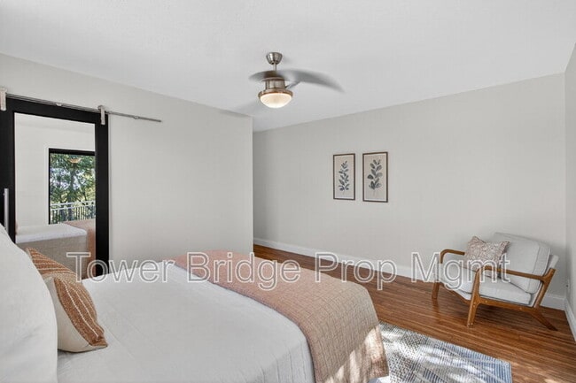Building Photo - 3937 Orangewood Dr