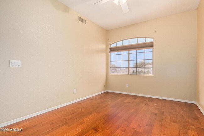 Building Photo - 25845 North 47th Pl