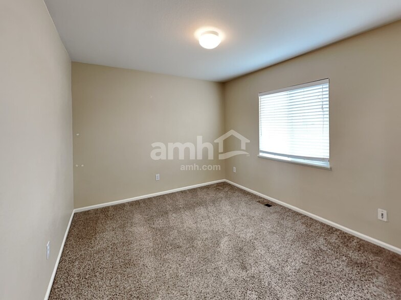Building Photo - 8733 Langford Dr