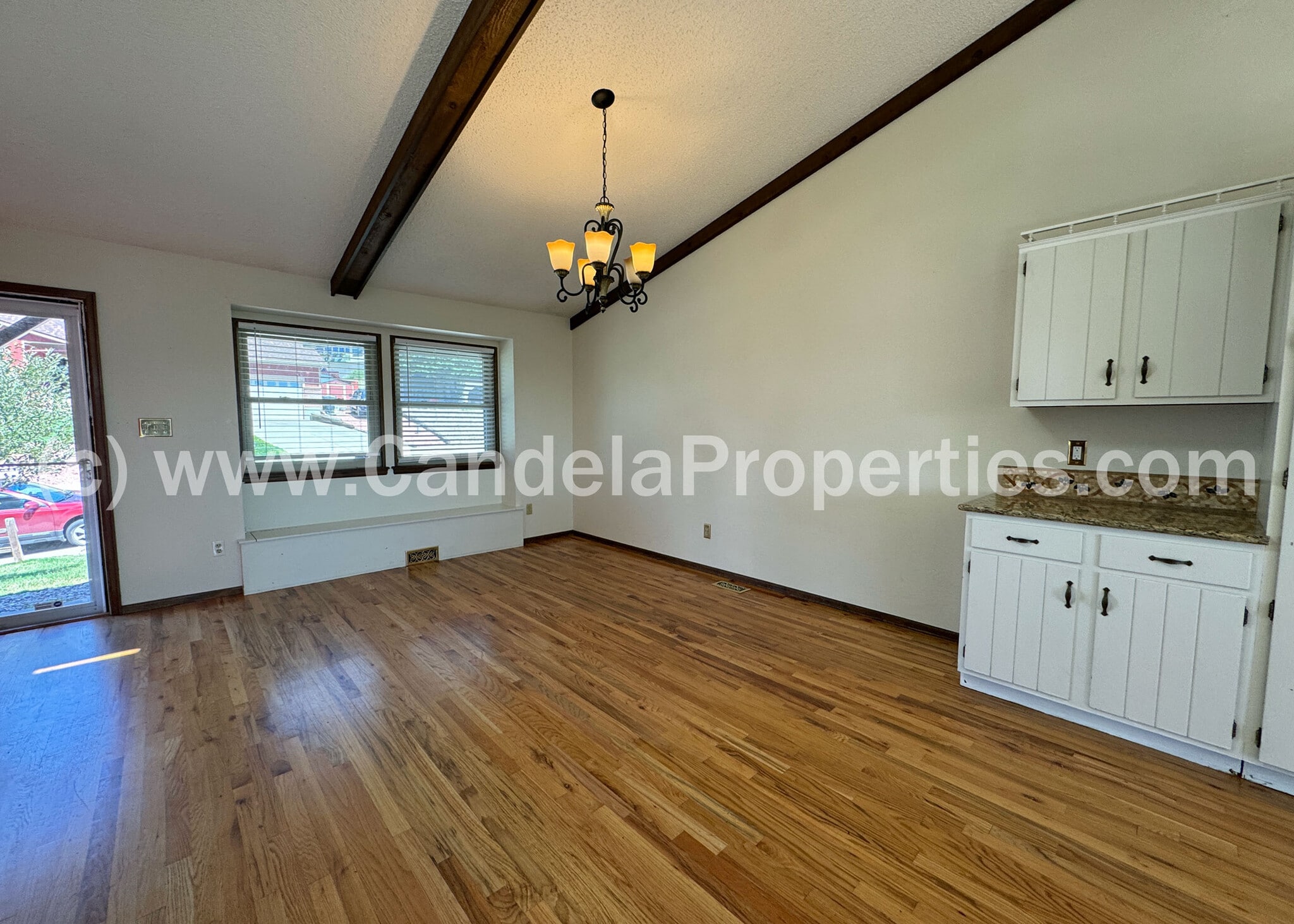Building Photo - 5615 Country Heights Dr