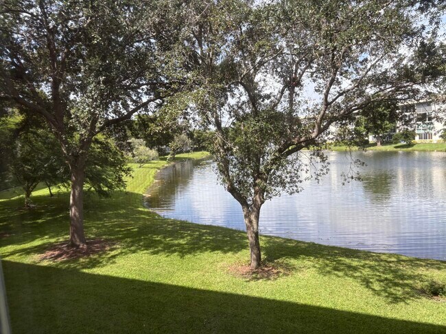 Building Photo - 1704 Andros Isle