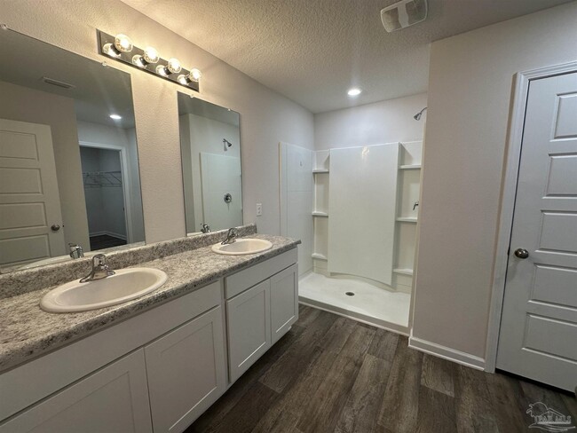 Building Photo - 7565 Steeplechase Blvd