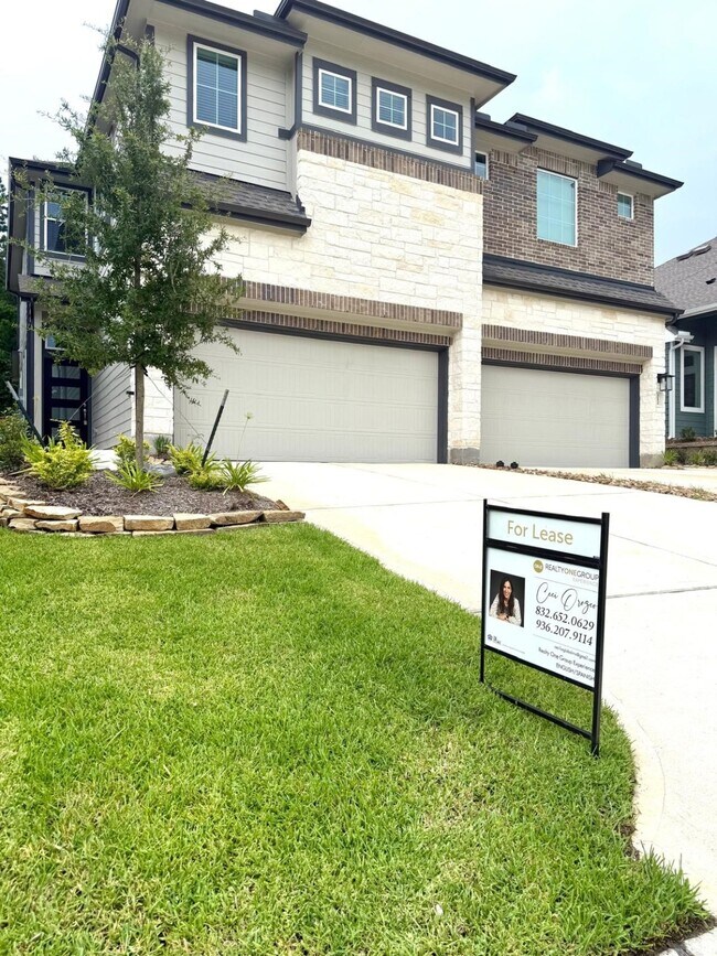 Building Photo - 216 Cider Gum Pl