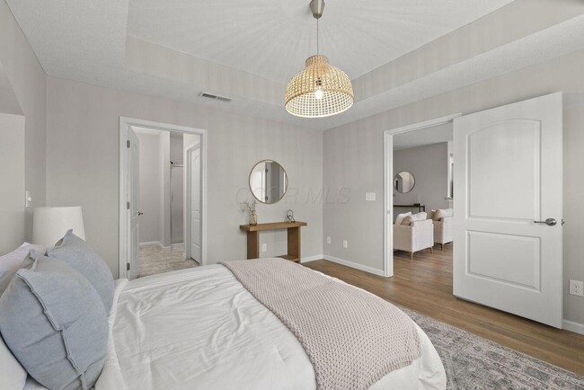 Building Photo - 5901 Blackbird Wy