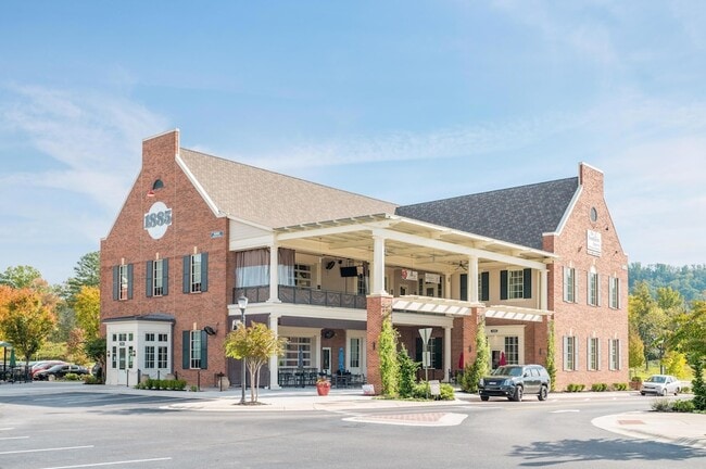 Building Photo - 8671 Blanche Rd