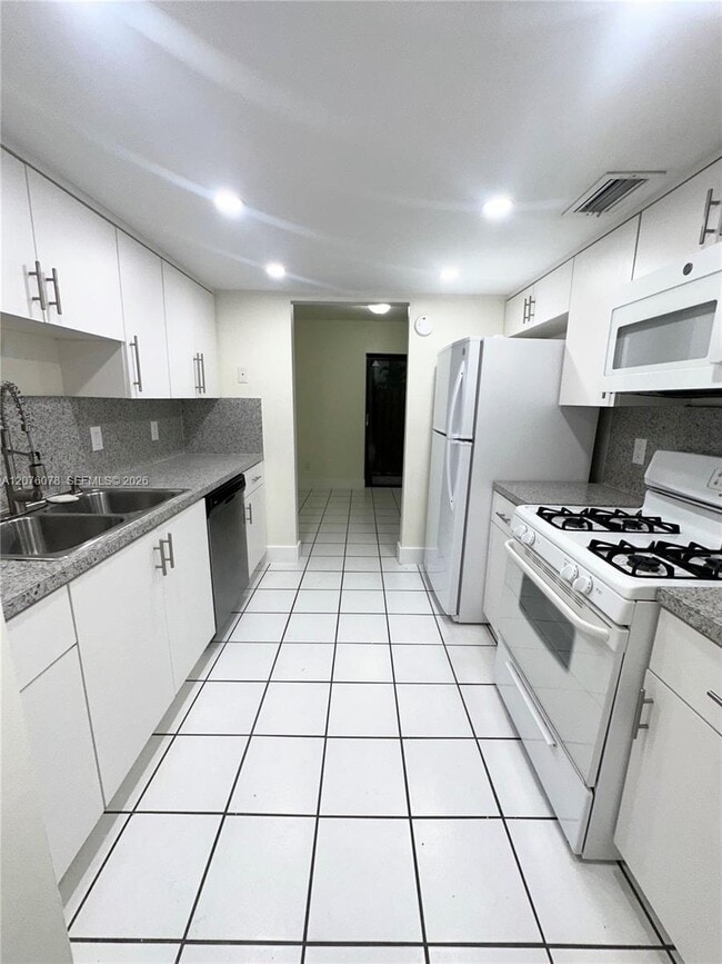 Building Photo - 11313 SW 109th Rd