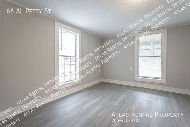 Building Photo - 66 Al Petty St