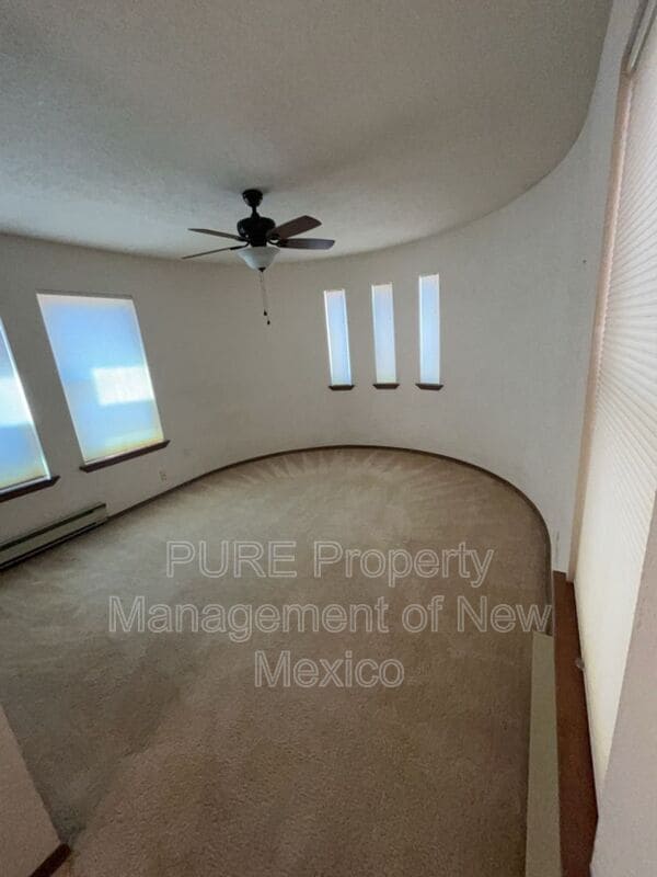 Building Photo - 727 Cedar Hill Ln NE