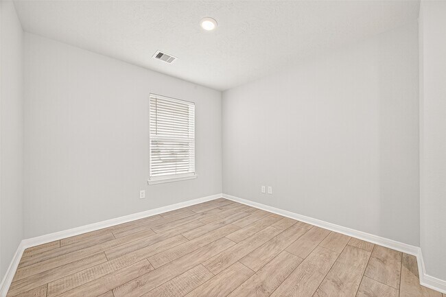 Building Photo - 20931 Teocalli Dr