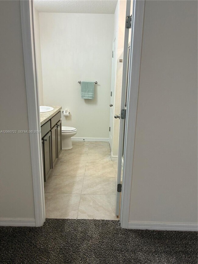 Building Photo - 1612 Primo Ct