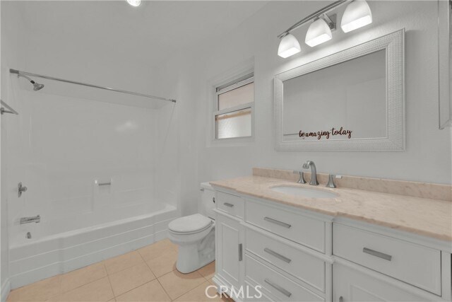 Building Photo - 228 Candice Pl