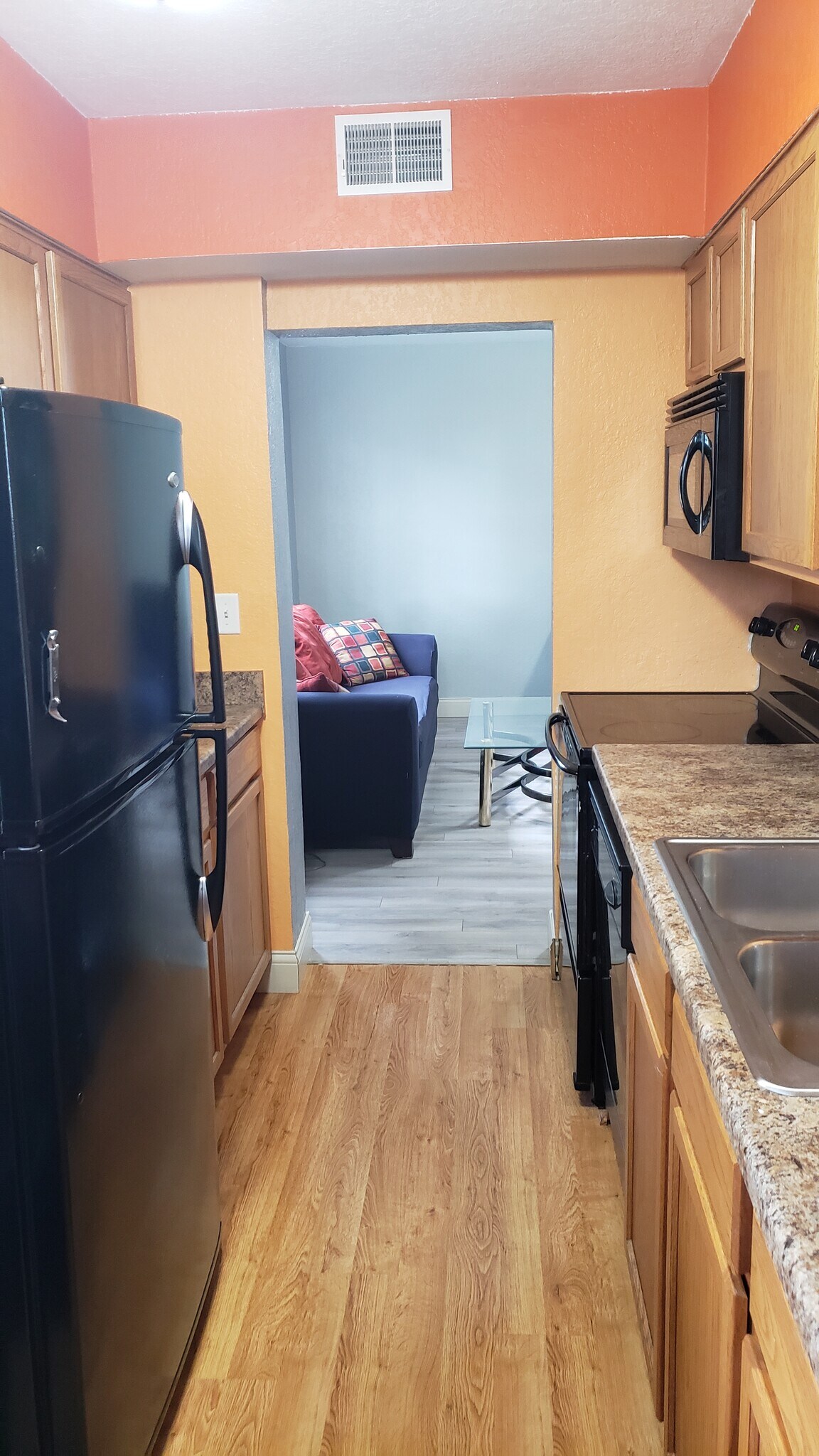 kitchen - 500 Grandview Ct.