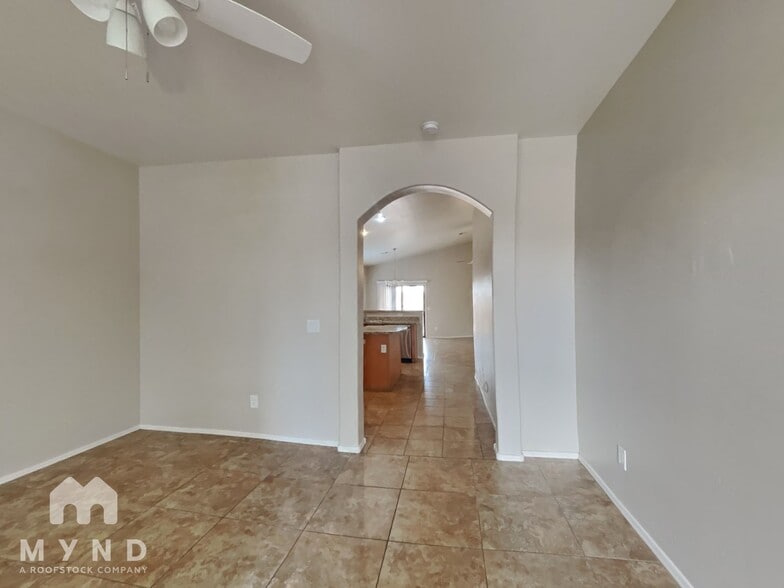 Building Photo - 6315 S 25th Dr