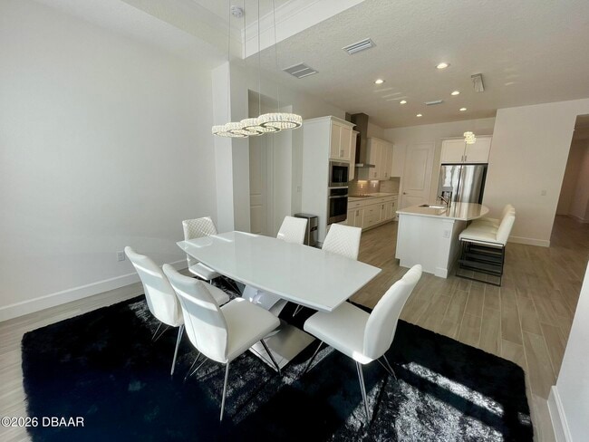 Building Photo - 437 Aquamarine Wy