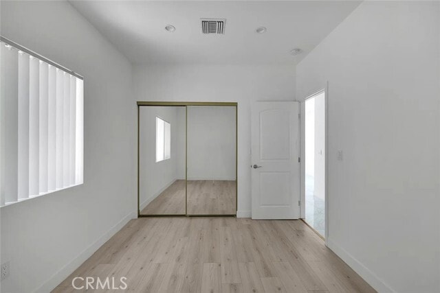 Building Photo - 634 E Valencia Ave
