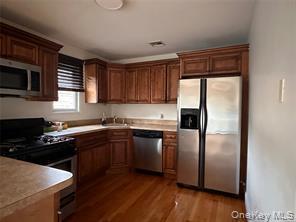 Building Photo - 420 N Corona Ave